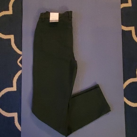 Style & Co Tummy-Control Slim-Leg Jeans - Picture 9 of 13